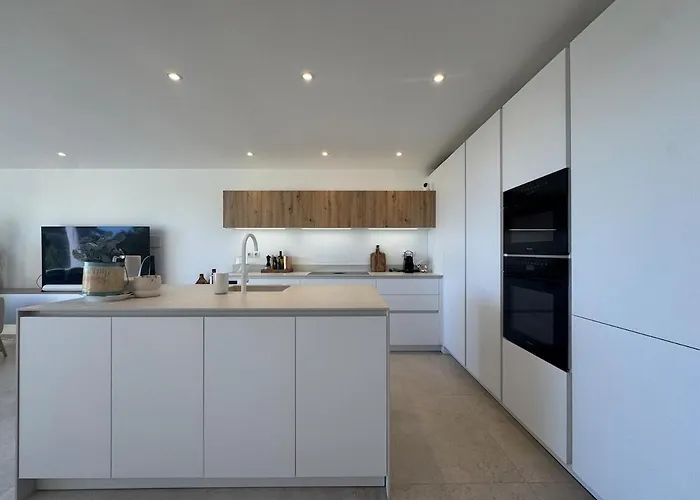 Saphir - Sea View, Access And Pool Willa *