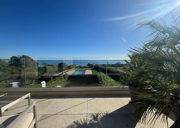 Willa Saphir - Sea View, Access And Pool Sainte-Maxime