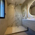 Saphir - Sea View, Access And Pool *