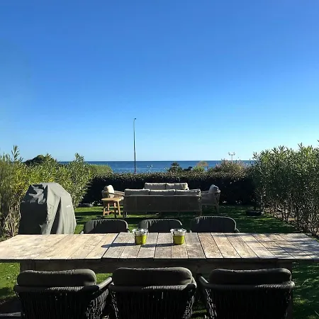 Saphir - Sea View, Access And Pool Сент-Максім