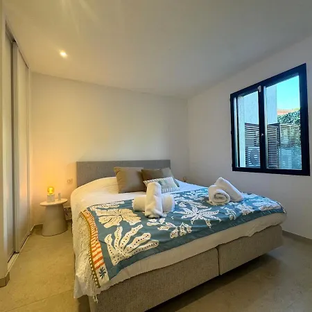 Saphir - Sea View, Access And Pool *