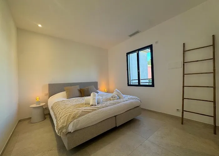 Saphir - Sea View, Access And Pool Sainte-Maxime